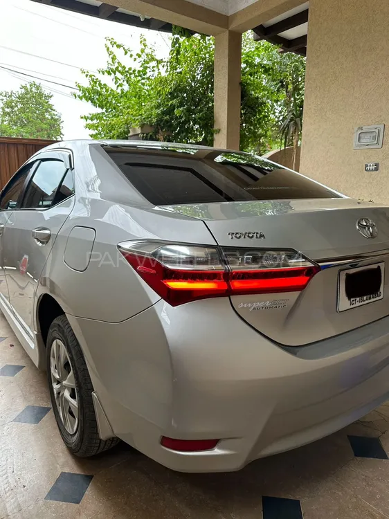 Toyota Corolla 2017 for Sale in Islamabad Image-1