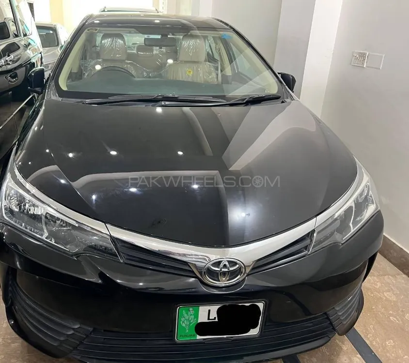 Toyota Corolla 2019 for Sale in Burewala Image-1