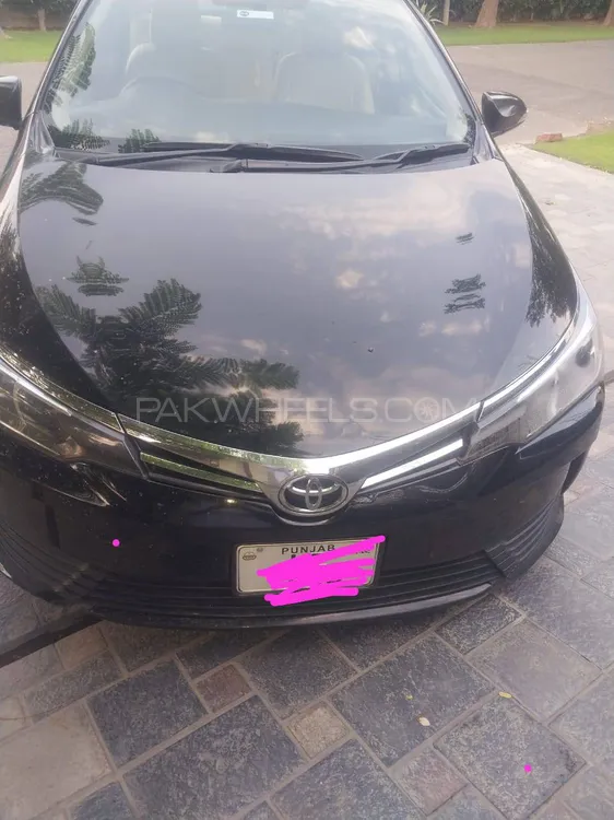 Toyota Corolla 2017 for Sale in Lahore Image-1