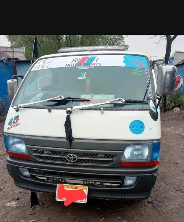 Toyota Hiace 2006 for Sale in Gujrat Image-1