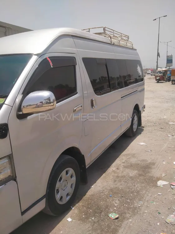 Toyota Hiace 2012 for Sale in Sukkur Image-1