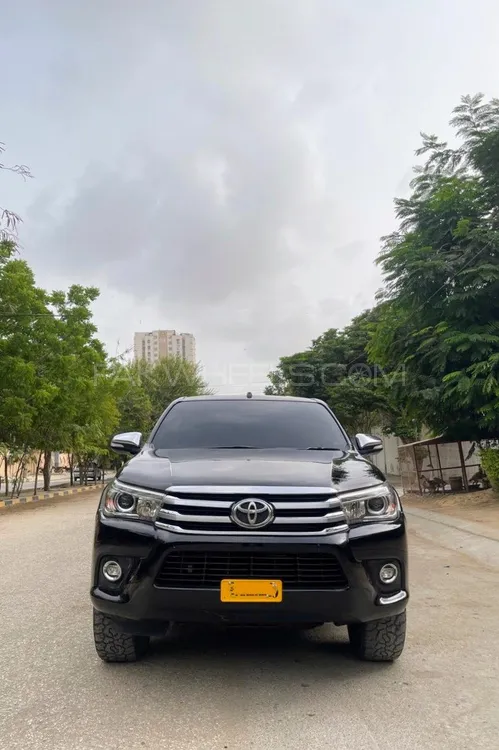 Toyota Hilux 2018 for Sale in Karachi Image-1