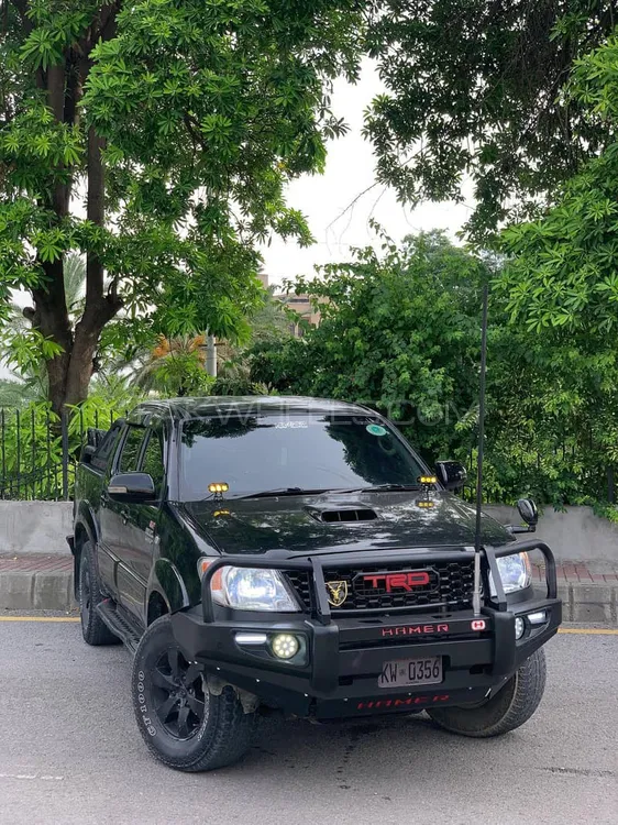 Toyota Hilux 2007 for Sale in Mansehra Image-1