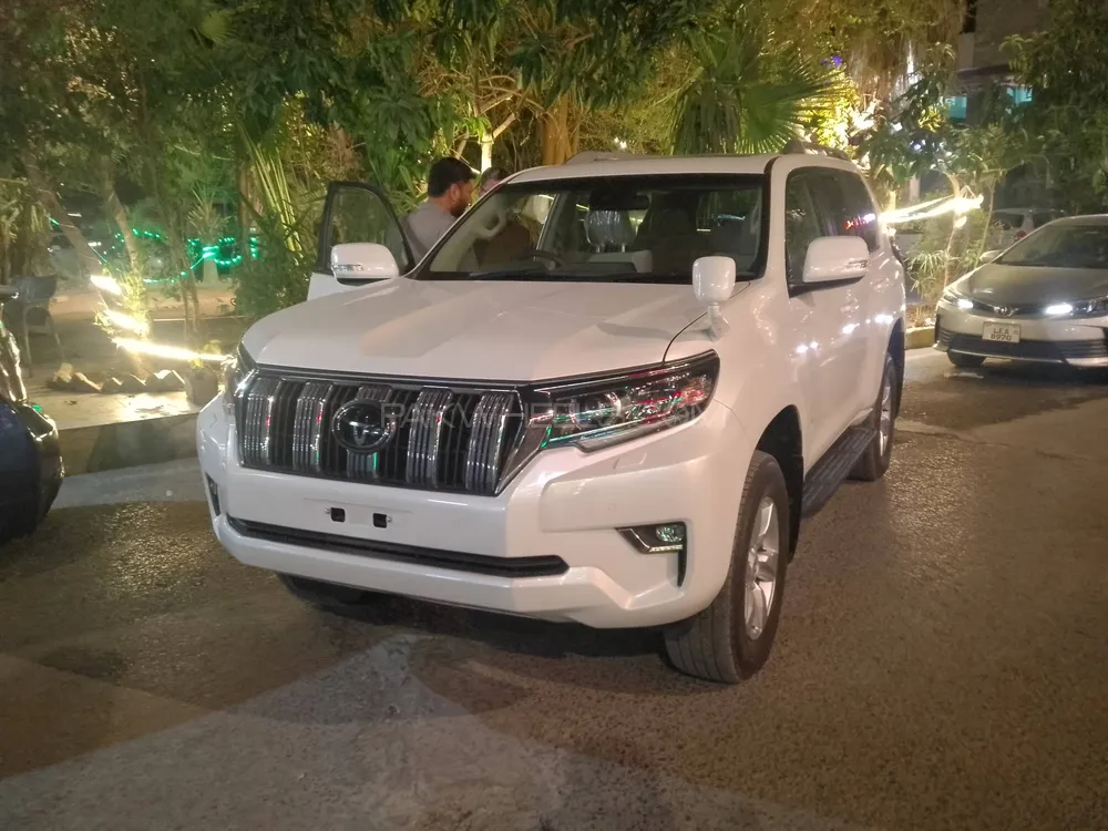 Toyota Prado 2021 for Sale in Islamabad Image-1