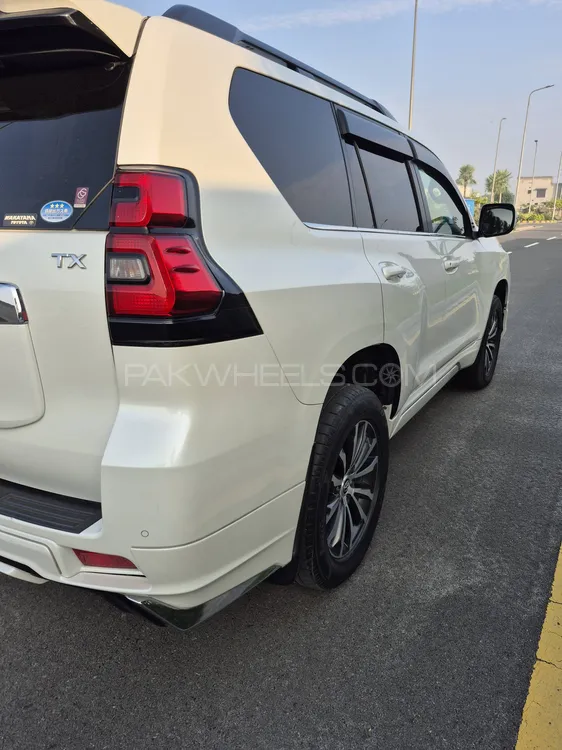 Toyota Prado 2018 for Sale in Faisalabad Image-1