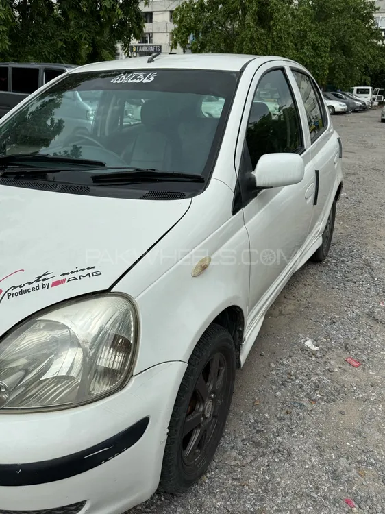 Toyota Vitz 2002 for Sale in Islamabad Image-1