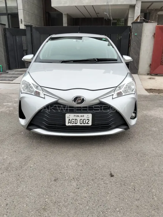 Toyota Vitz 2018 for Sale in Multan Image-1
