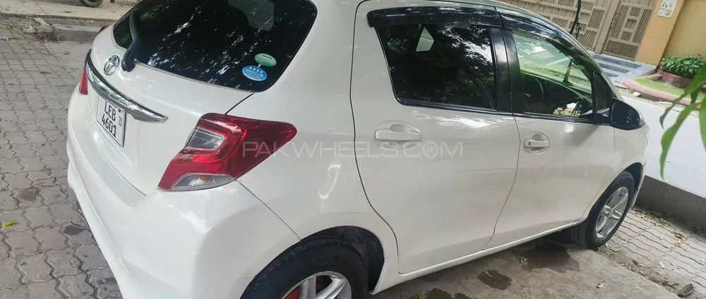 Toyota Vitz 2020 for Sale in Lahore Image-1