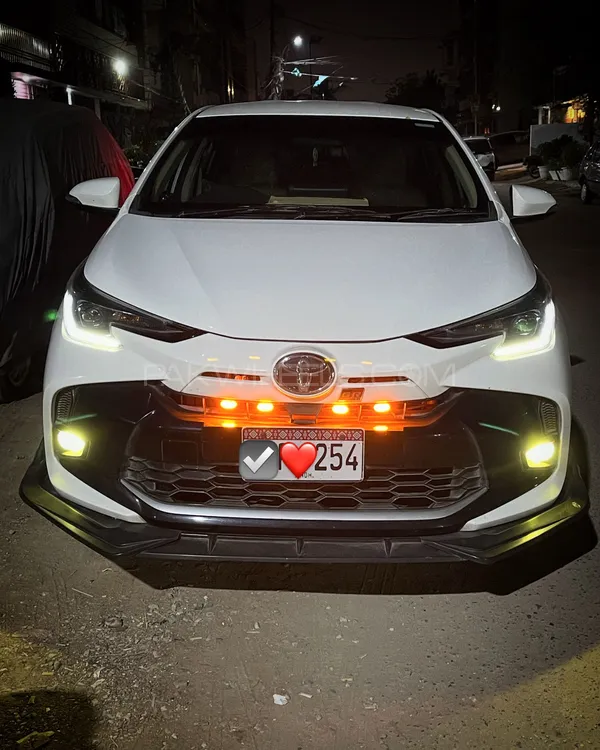 Toyota Yaris Sedan 2024 for Sale in Karachi Image-1