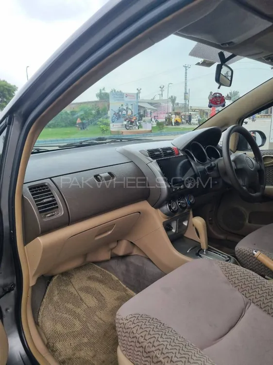 Honda City 2005 for Sale in Lahore Image-1