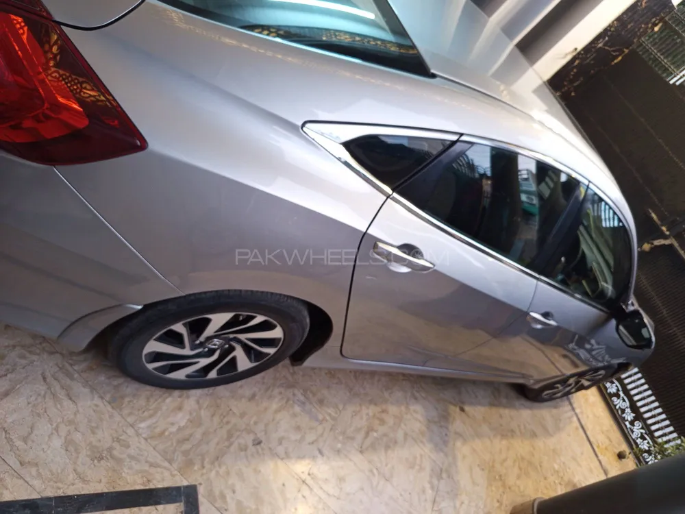 Honda Civic 2017 for Sale in Bahawalpur Image-1