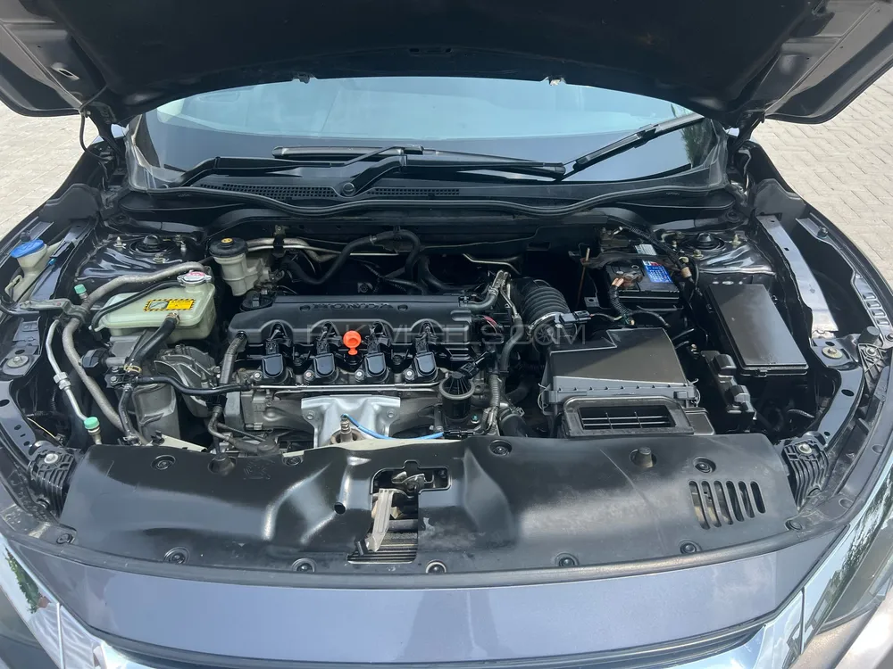 Honda Civic 2018 for Sale in Islamabad Honda Civic 2018 for Sale in Islamabad Image-16