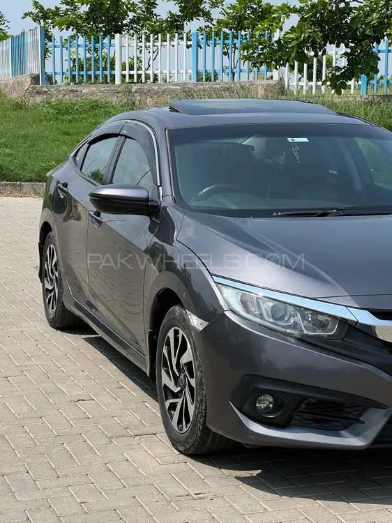Honda Civic 2018 for Sale in Islamabad Honda Civic 2018 for Sale in Islamabad Image-6