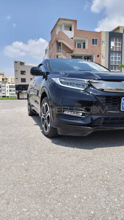 Honda Vezel 2019 for Sale in Islamabad Image-1