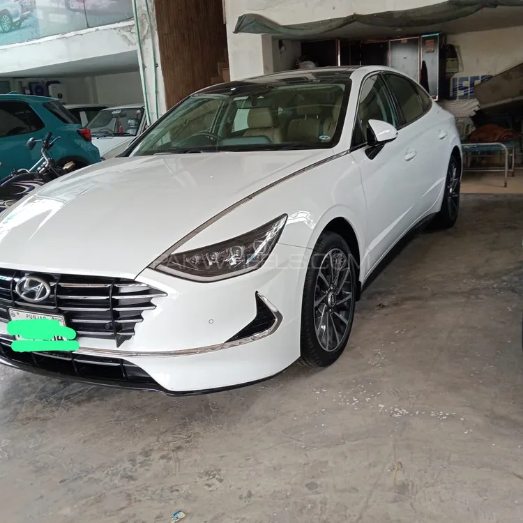 Hyundai Sonata 2022 for Sale in Lahore Image-1