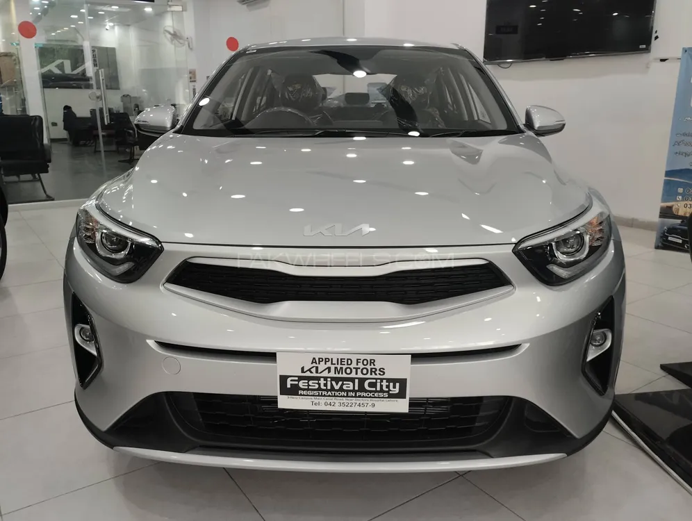 KIA Stonic 2025 for Sale in Lahore Image-1