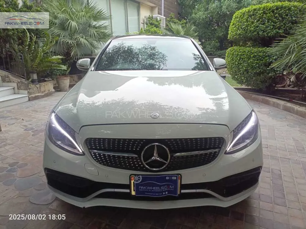 Mercedes Benz C Class 2017 for Sale in Lahore Image-1