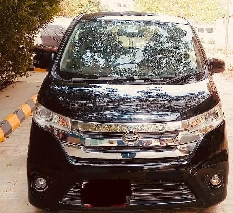 Nissan Dayz Highway Star 2013 for Sale in Karachi Image-1