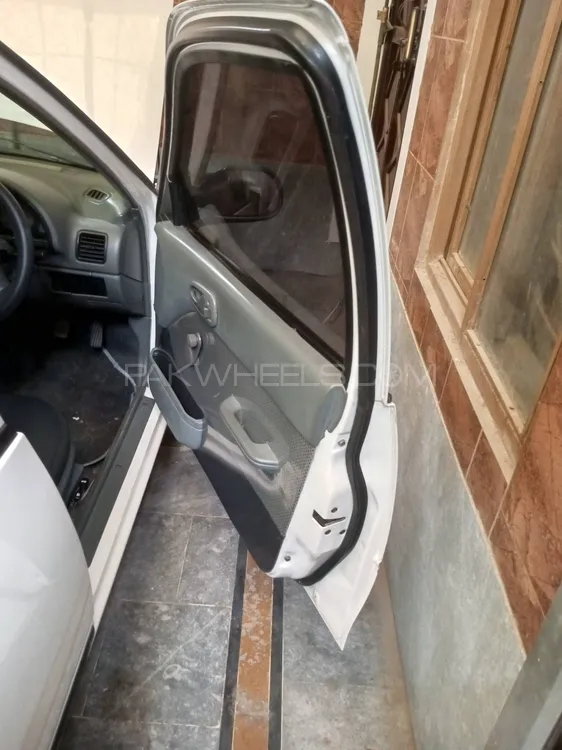 سوزوکی کلٹس 2000 for Sale in لاہور سوزوکی کلٹس 2000 for Sale in لاہور Image-8