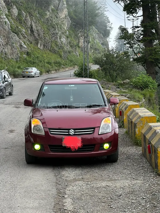 Suzuki Swift 2010 for Sale in Islamabad Image-1