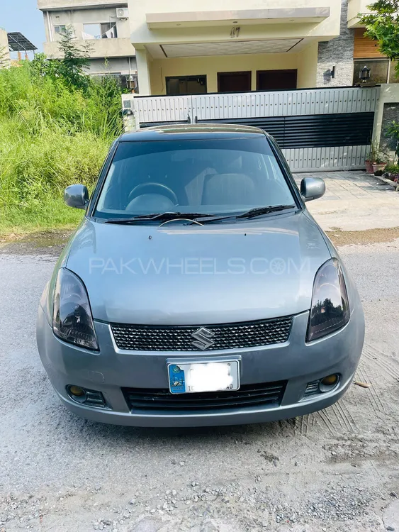 Suzuki Swift 2010 for Sale in Islamabad Image-1