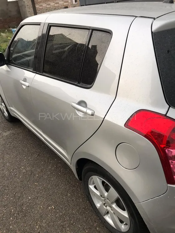 Suzuki Swift 2016 for Sale in Lahore Image-1