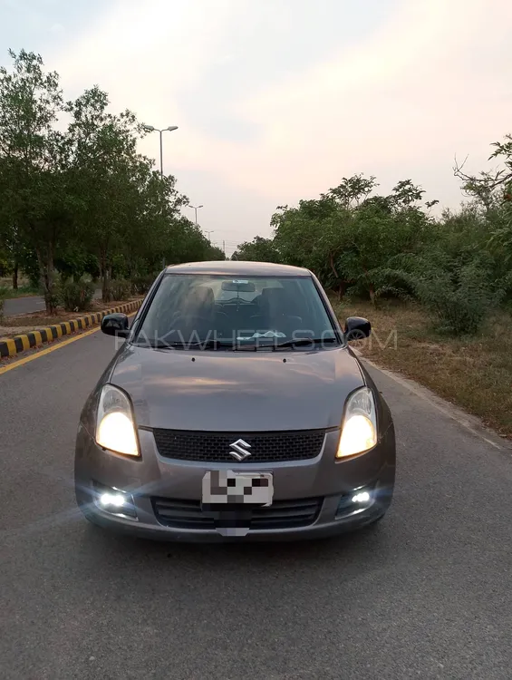 Suzuki Swift 2011 for Sale in Peshawar Image-1