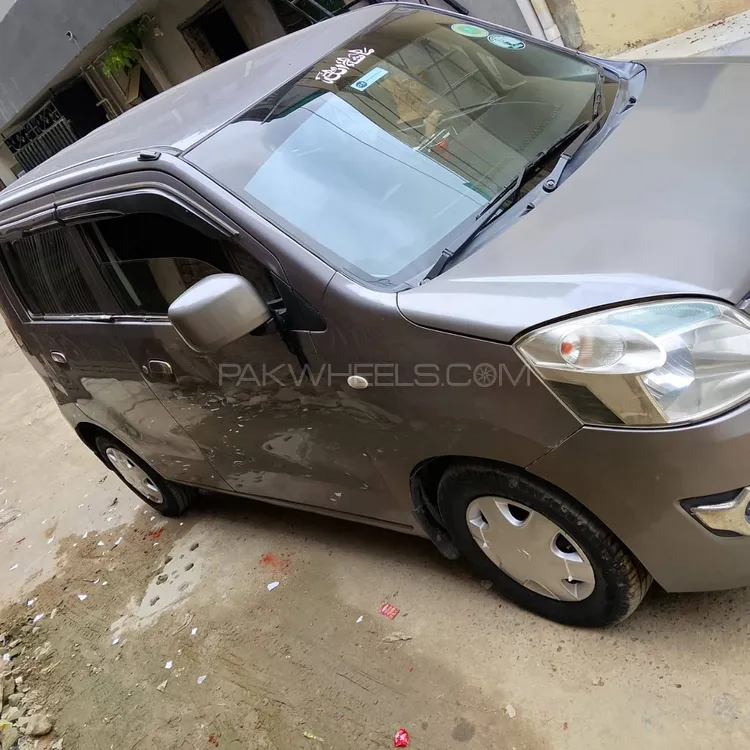 Suzuki Wagon R 2017 for Sale in Lahore Image-1