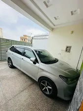Toyota Corolla Fielder Hybrid G 2015 for Sale
