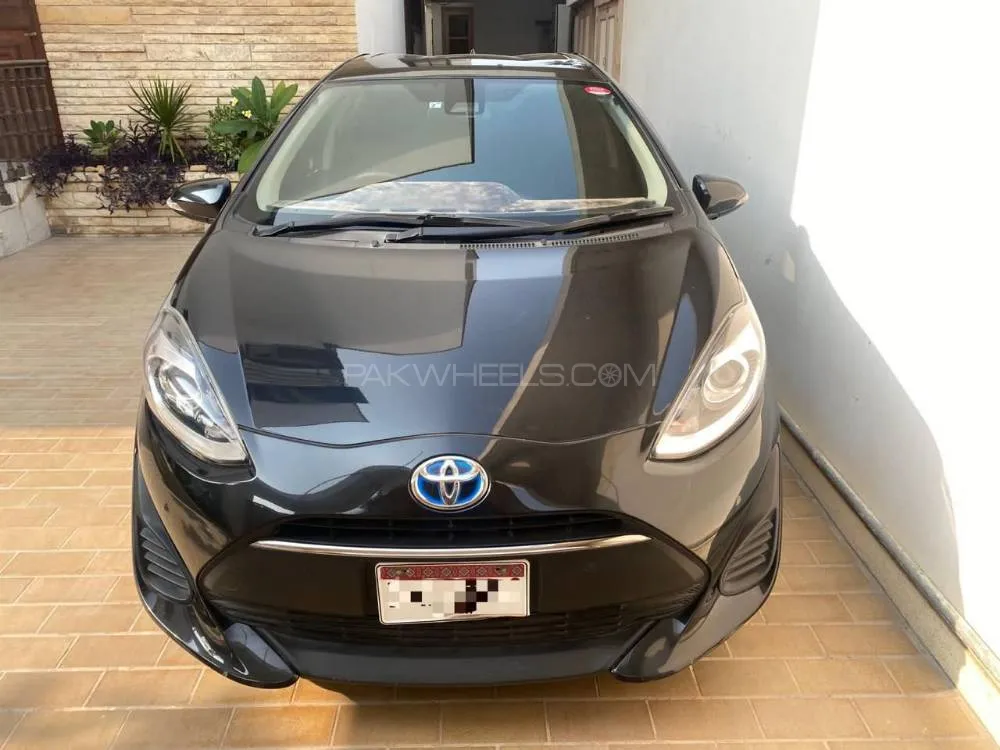 Toyota Aqua 2019 for Sale in Karachi Image-1