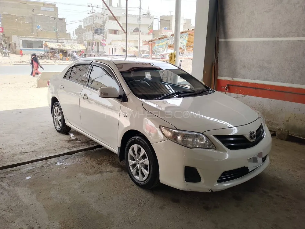 Toyota Corolla 2014 for Sale in Sahiwal Image-1