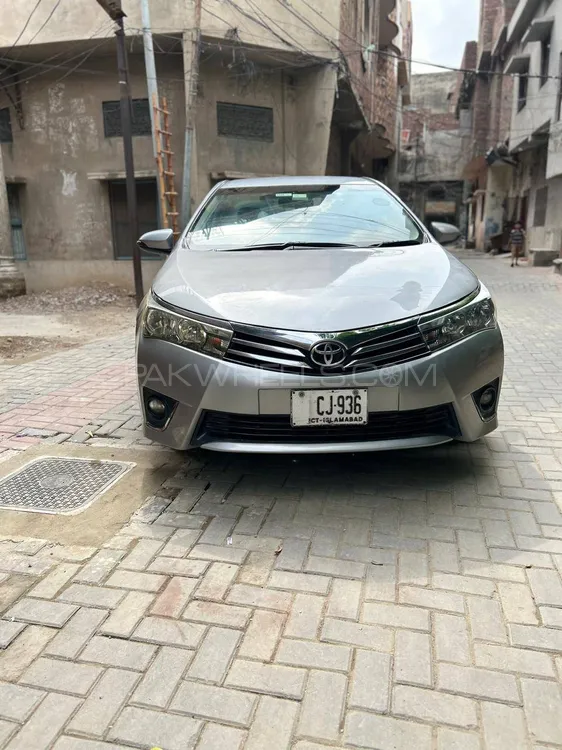 Toyota Corolla 2014 for Sale in Lahore Image-1