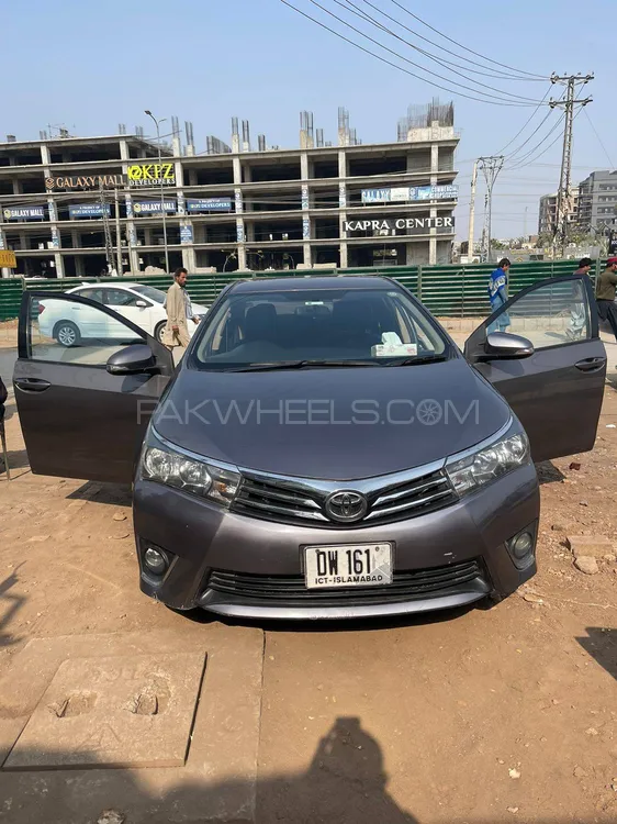 Toyota Corolla 2014 for Sale in Islamabad Image-1