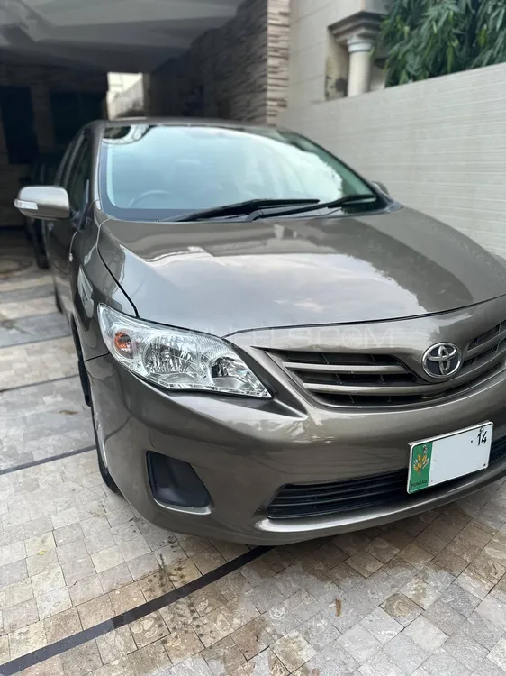 Toyota Corolla 2014 for Sale in Lahore Image-1