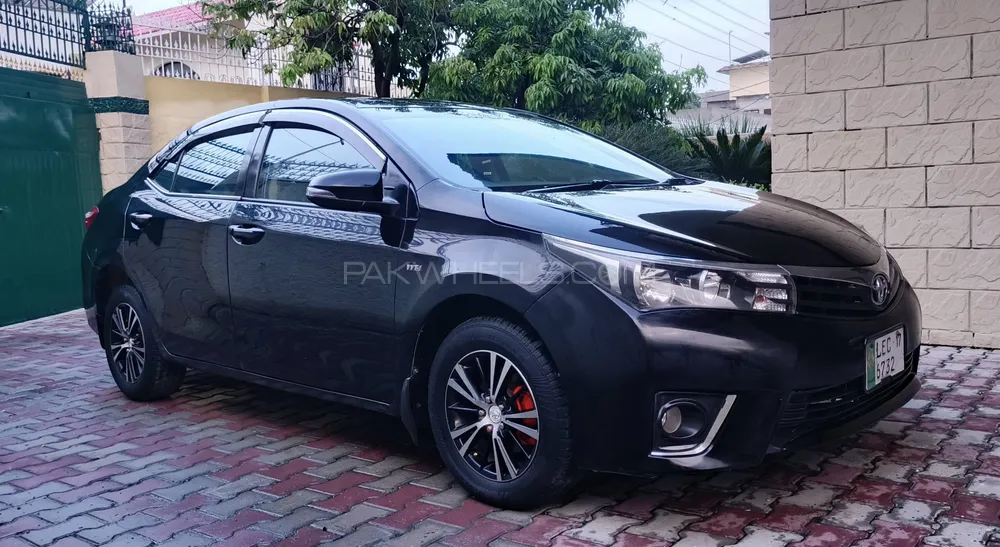 Toyota Corolla 2017 for Sale in Wah cantt Image-1