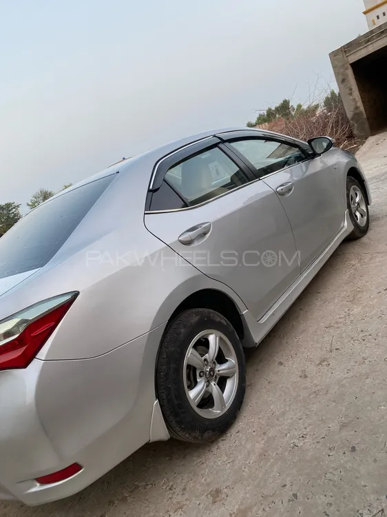 Toyota Corolla 2017 for Sale in Mandi bahauddin Image-1