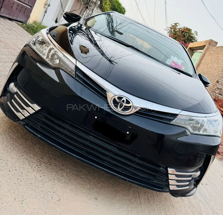 Toyota Corolla 2018 for Sale in Khanewal Image-1