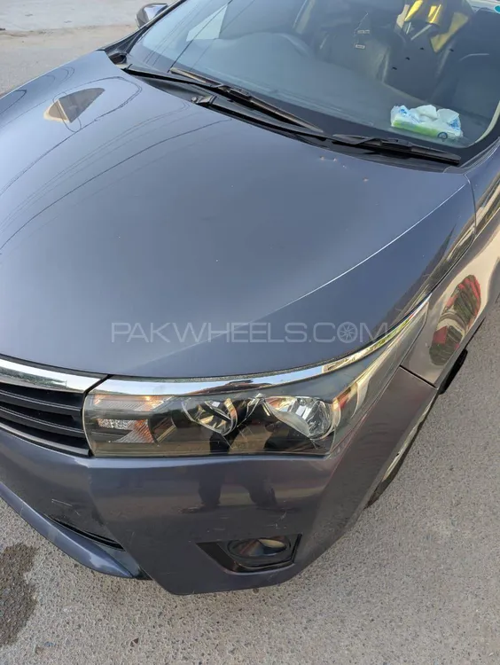 Toyota Corolla 2015 for Sale in Karachi Image-1