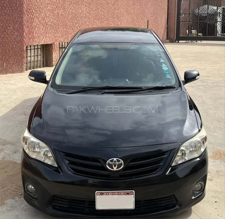 Toyota Corolla 2014 for Sale in Karachi Image-1