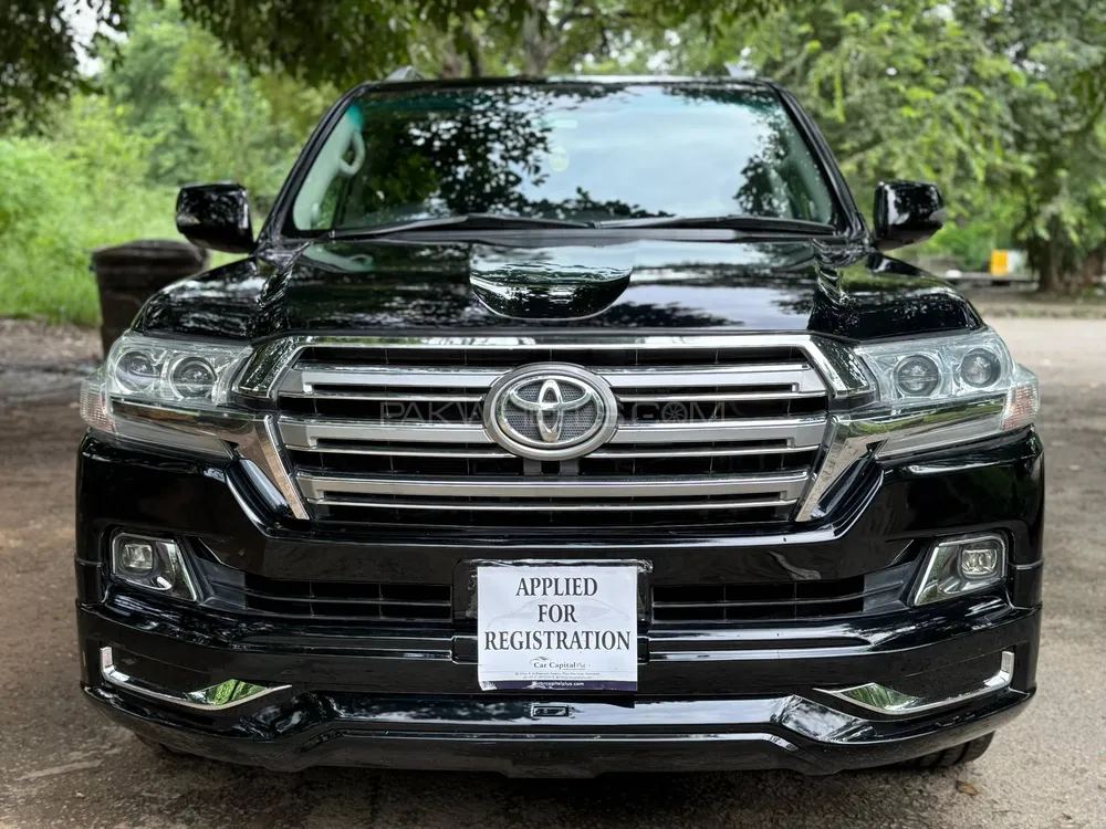 Toyota Land Cruiser 2011 for Sale in Islamabad Image-1