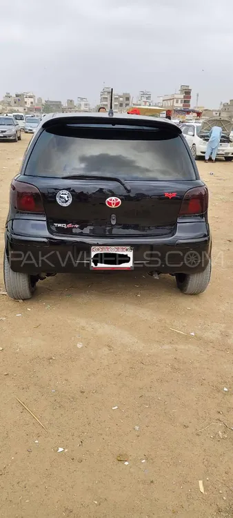 Toyota Vitz 2003 for Sale in Karachi Image-1