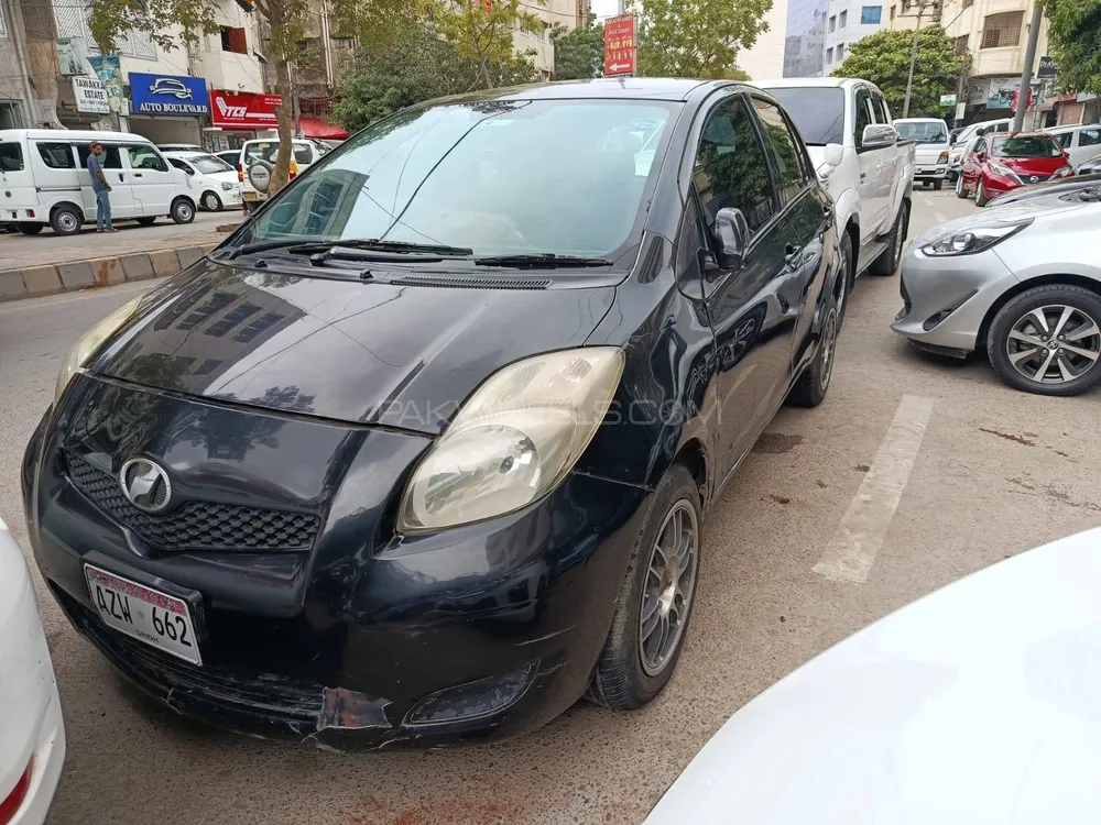 Toyota Vitz 2008 for Sale in Karachi Image-1