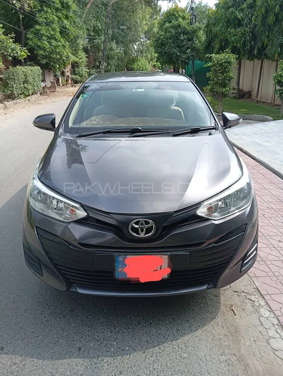 Toyota Yaris Sedan 2020 for Sale in Lahore Image-1