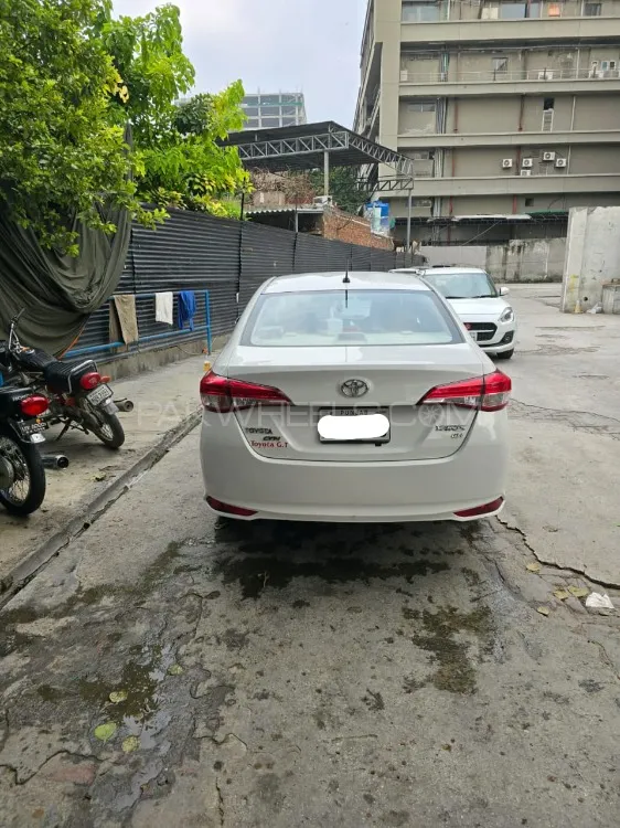 Toyota Yaris Sedan 2021 for Sale in Lahore Image-1