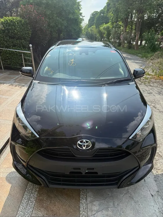 Toyota Yaris Hatchback 2022 for Sale in Lahore Image-1