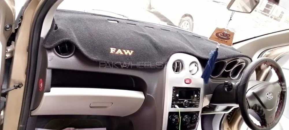 FAW V2 2017 for Sale in Karachi FAW V2 2017 for Sale in Karachi Image-14