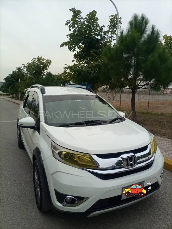 Honda BR-V 2017 for Sale in Islamabad Image-1