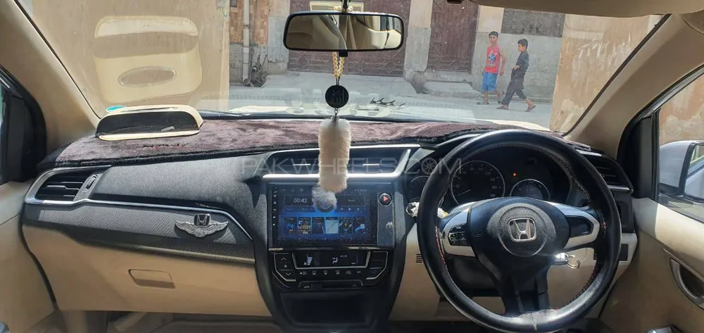 Honda BR-V 2018 for Sale in Islamabad Image-1