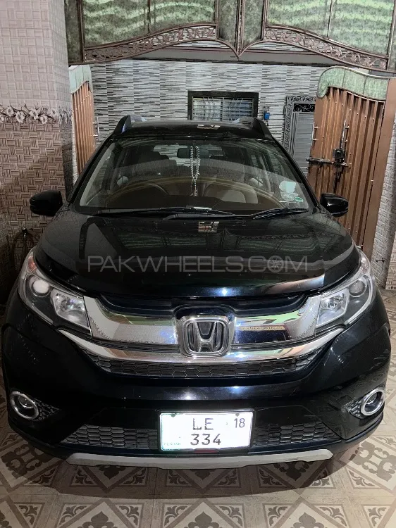 Honda BR-V 2018 for Sale in Lahore Image-1