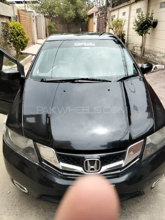 Honda City 2011 for Sale in Multan Image-1